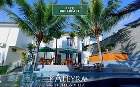 Aleyra Hotel And Villa'S Garut